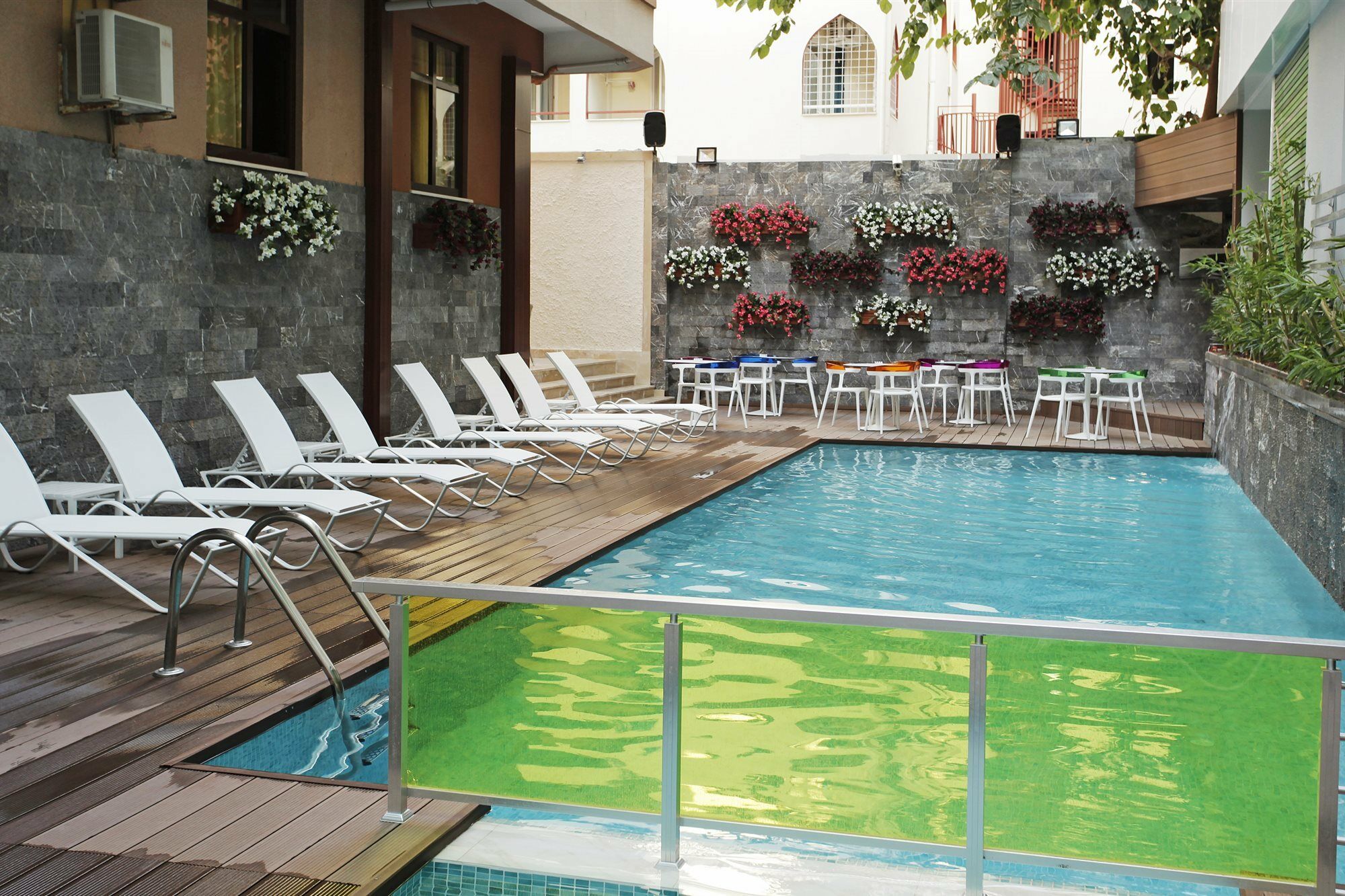 Kleopatra Suit Hotel (Adults Only) Alanya Exterior photo