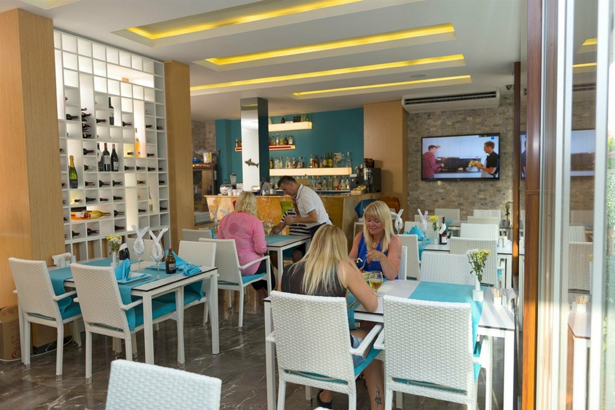 Kleopatra Suit Hotel (Adults Only) Alanya Exterior photo